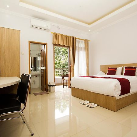 Banua Raya Homestay Yogyakarta Eksteriør bilde
